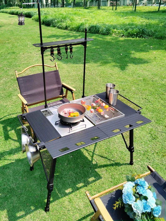 Camping folding table