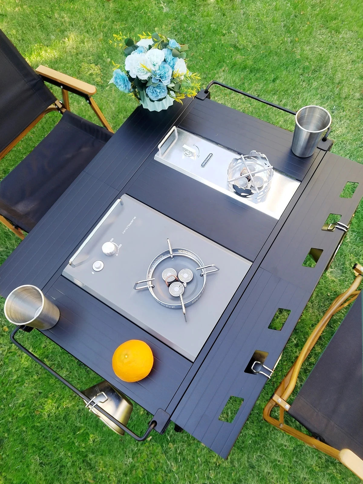 Camping folding table