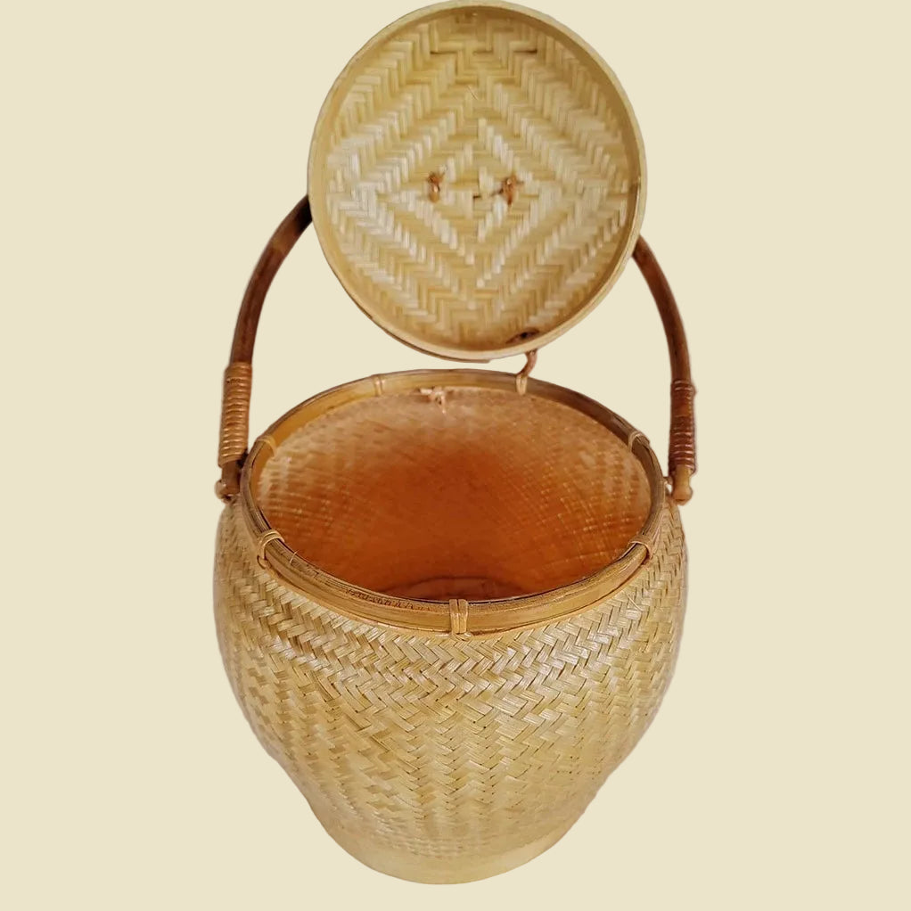 Durable Handwoven Bamboo Basket Bag with Lid