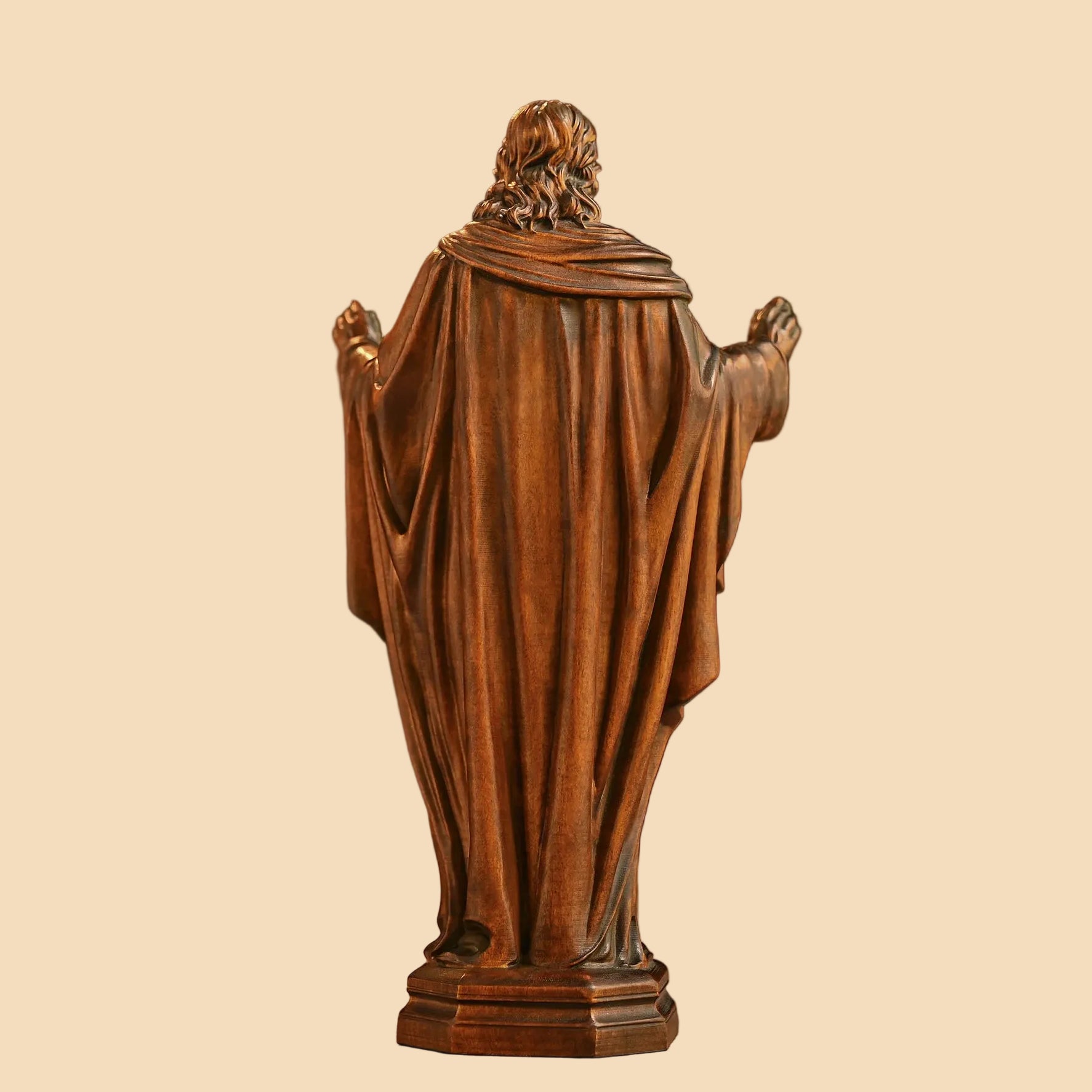 Hand-carved solid wood Sacred Heart Jesus statue featuring retro finish, perfect for Catholic home decor and religious gifts.