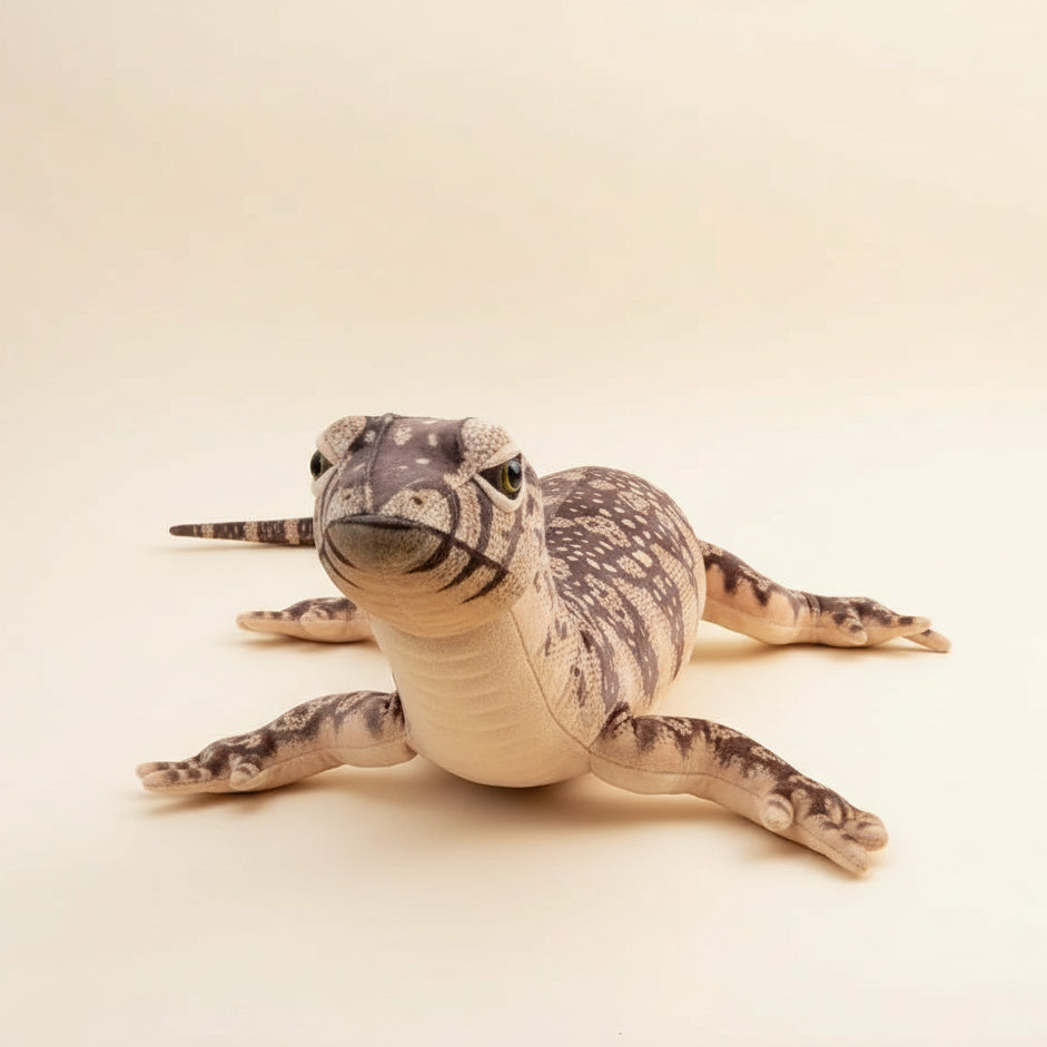 Giant lifelike green and brown lizard plush toy filled with soft PP cotton, available in 75cm and 140cm.