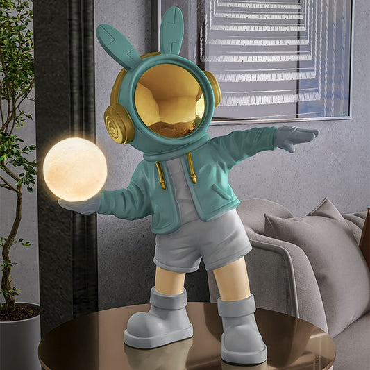 Astronaut Night Light Statue